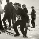 Kronprins Olav med hoppski i kadettuniform, 1922. Foto: Sport & General Press Agency Ltd., De kongelige samlinger